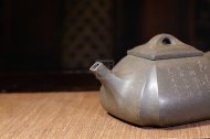 《四方抽角石瓢》經典紫砂壺抽角宜興全手工高級工藝美術師泡茶壺茶具蟹殼青段泥