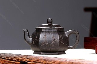 《六方宮燈》 《六方宮燈》