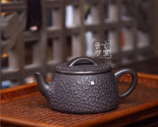 《漢瓦》 《漢瓦》