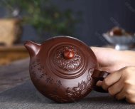 飛龍?jiān)谔? title=