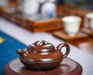 獨(dú)家首發(fā)，品名：線圓。泥料：極品紫泥（