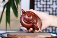 《掇球》宜興紫砂茶壺工藝美術師大紅袍掇球