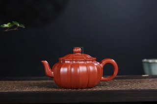 《葵花八瓣》宜興紫砂壺工藝美術(shù)師手工茶壺茶具大紅袍 《葵花八瓣》宜興紫砂壺工藝美術(shù)師手工茶壺茶具大紅袍
