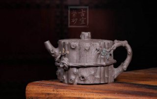 《束柴三友》宜興紫砂壺手工高級工藝美術師大師收藏級茶壺清灰泥束柴三友 《束柴三友》宜興紫砂壺手工高級工藝美術師大師收藏級茶壺清灰泥束柴三友