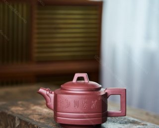 威震四方 威震四方