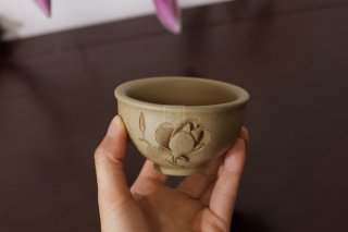 《清蘭杯主人杯》宜興老師優(yōu)秀青年陶藝家手工紫砂壺茶具黃龍山玉段泥 《清蘭杯主人杯》宜興老師優(yōu)秀青年陶藝家手工紫砂壺茶具黃龍山玉段泥