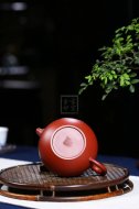 《壽桃壺》宜興工藝美術(shù)師紫砂壺老師手工圣桃茶壺圣桃泡茶壺
