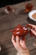 《沁泉壺》宜興紫砂壺工藝美術師手工大紅袍泡茶壺具