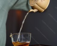 品名：歸影 作者：周云（國家級工藝